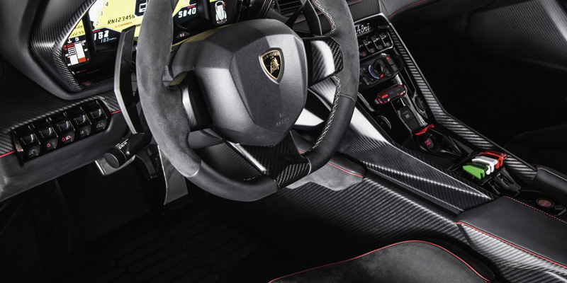 heel tread Veneno Lamborghini