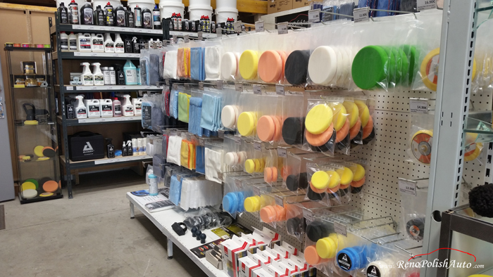 Magasin RenoPolishAuto vente de produits automobiles Detailing Nantes
