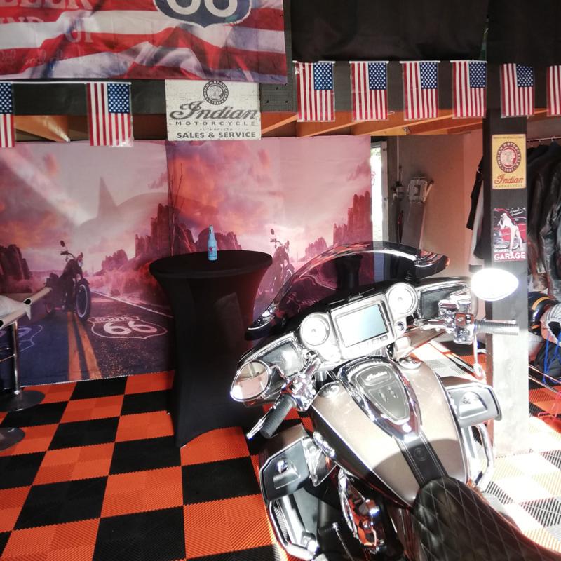 Dalle de garage noire Harley Davidson