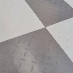 Dalle de garage pleine clipsable anthracite 